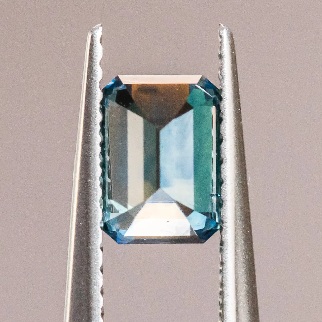 1.36CT EMERALD CUT MONTANA SAPPHIRE, BLUE, 6.6X4.9MM