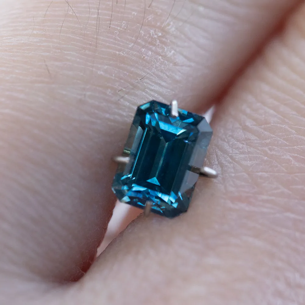 1.36CT EMERALD CUT MONTANA SAPPHIRE, BLUE, 6.6X4.9MM