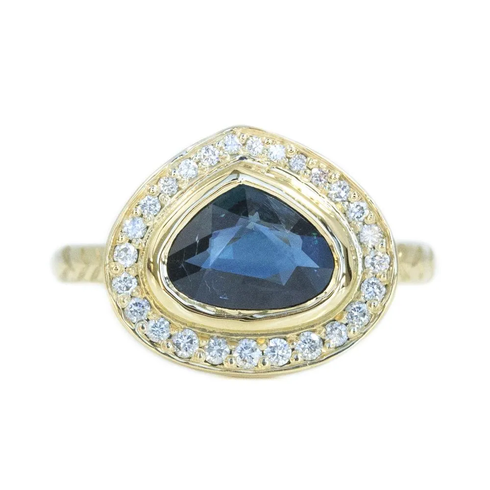 1.64ct Pear Sapphire Halo Ring with Chevron details in 18k Yellow Gold