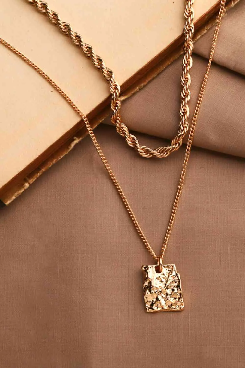 18K Gold Plated Double-Layered Twisted Pendant Necklace