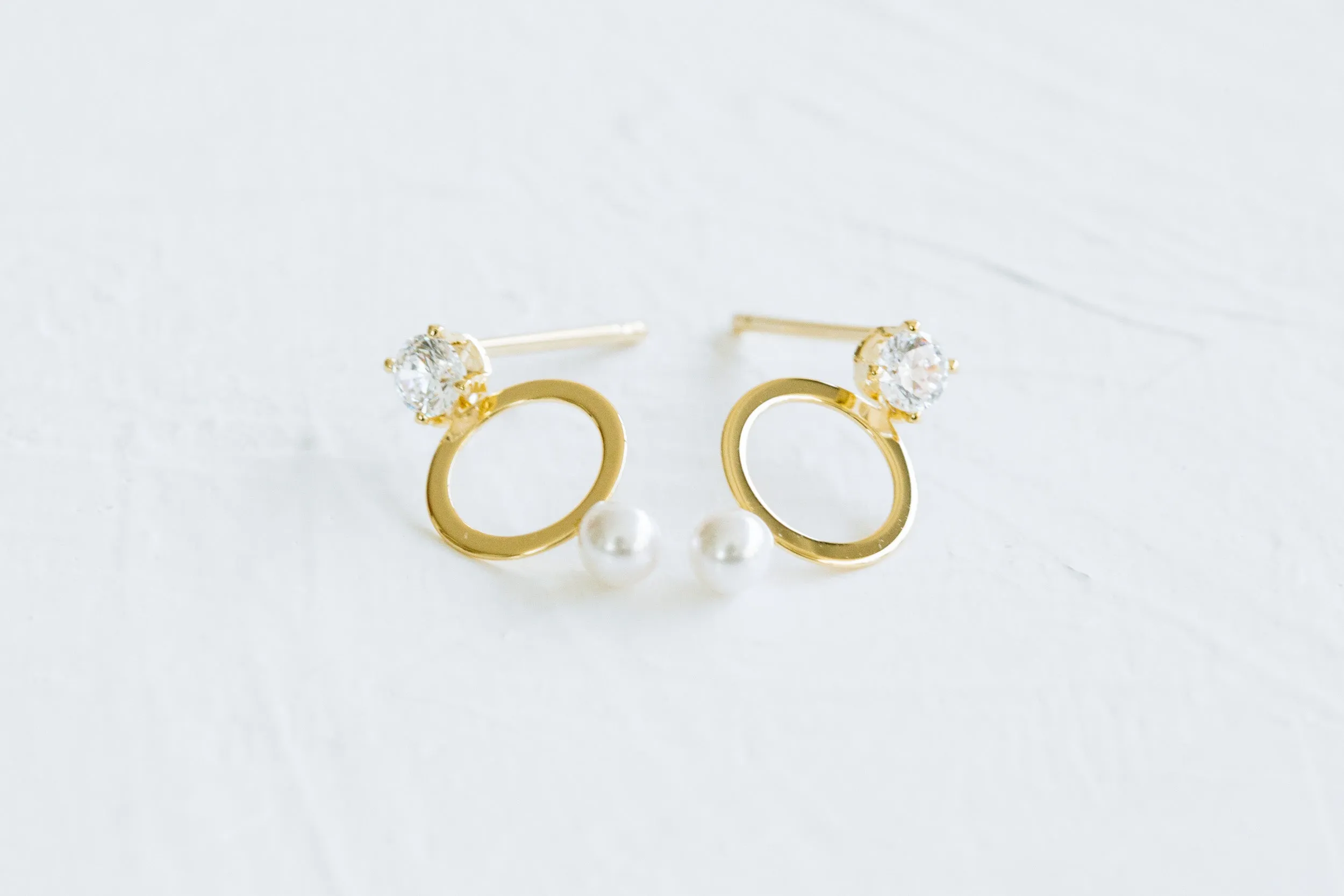 925 Sterling Silver Cz Open Round Simulated Pearl Ear Studs Post Earrings