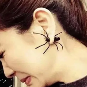 Along Came a Spider Black Earrings