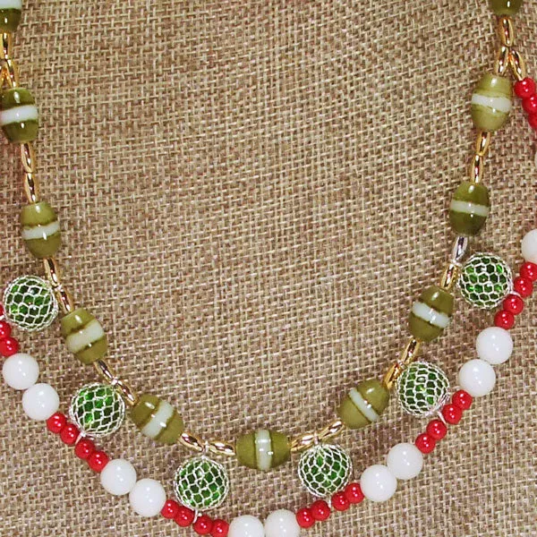 Daisha Beaded Christmas Necklace