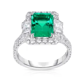 Emerald Ring with Trapezoid Diamonds & Diamond Halo in Platinum