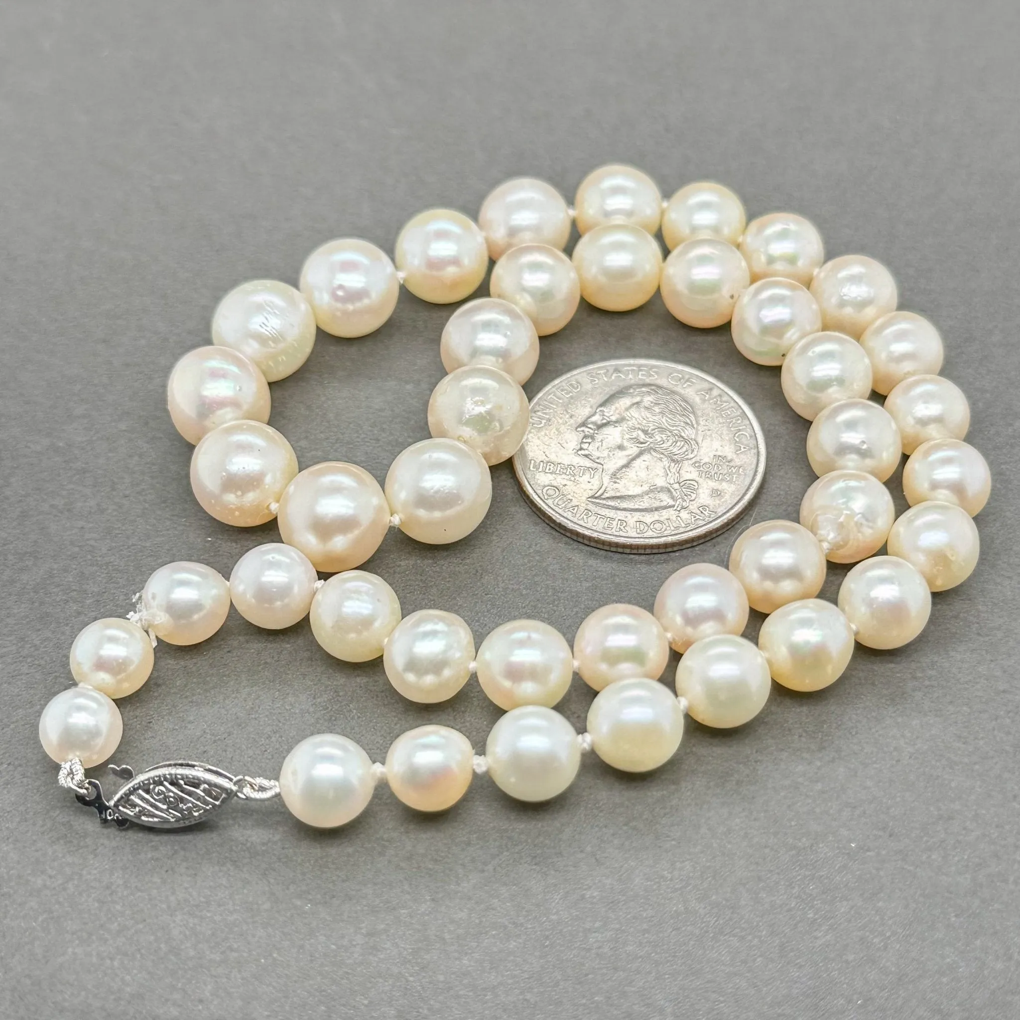 Estate 10K W Gold 6.5-9.7mm Graduated Akoya Pearl 15” Necklace