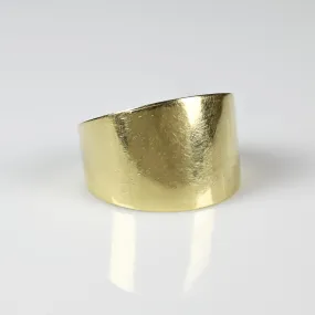 Estate Wide 14K Gold Graduated Band Ring