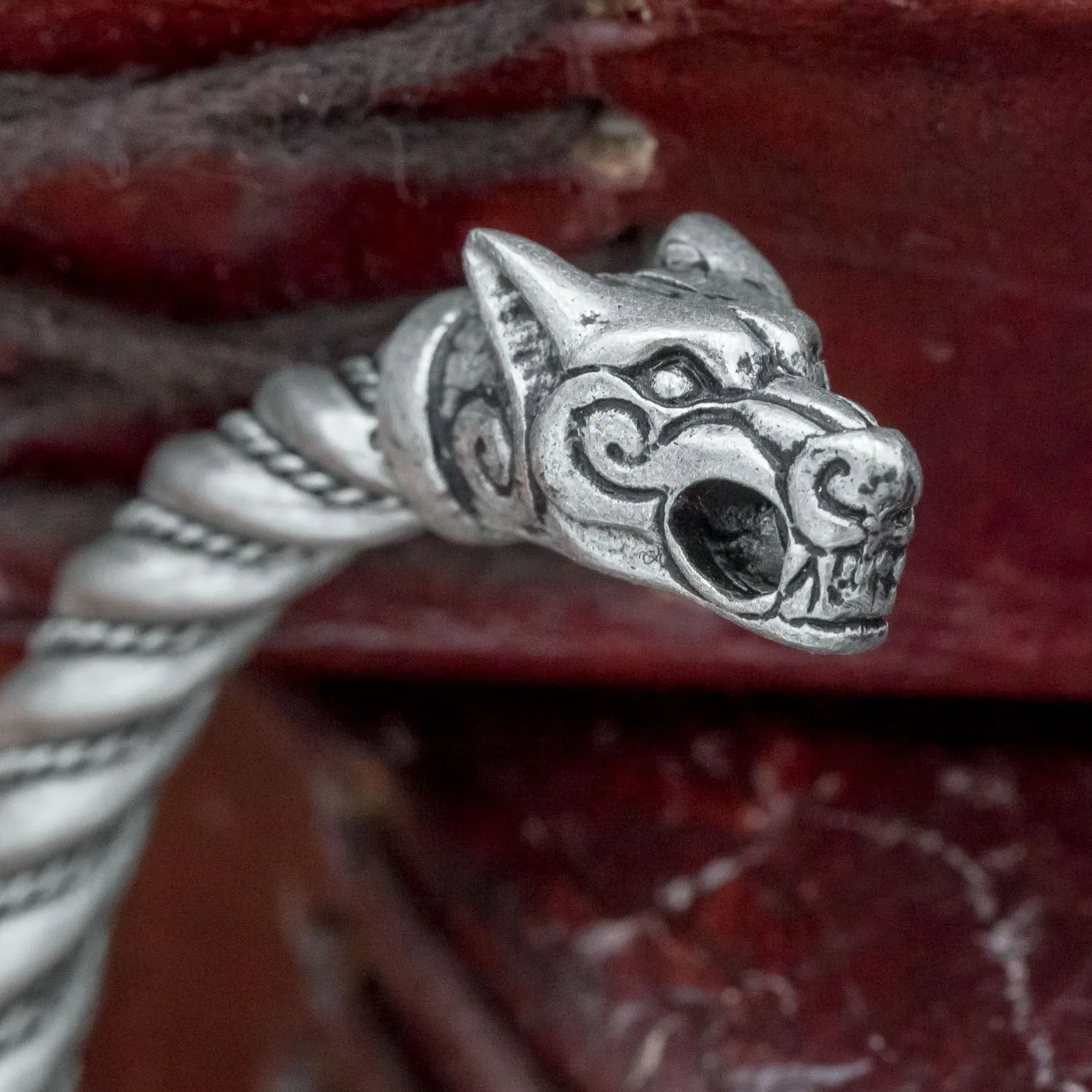 Fenrir (Wolf Head) Arm Ring