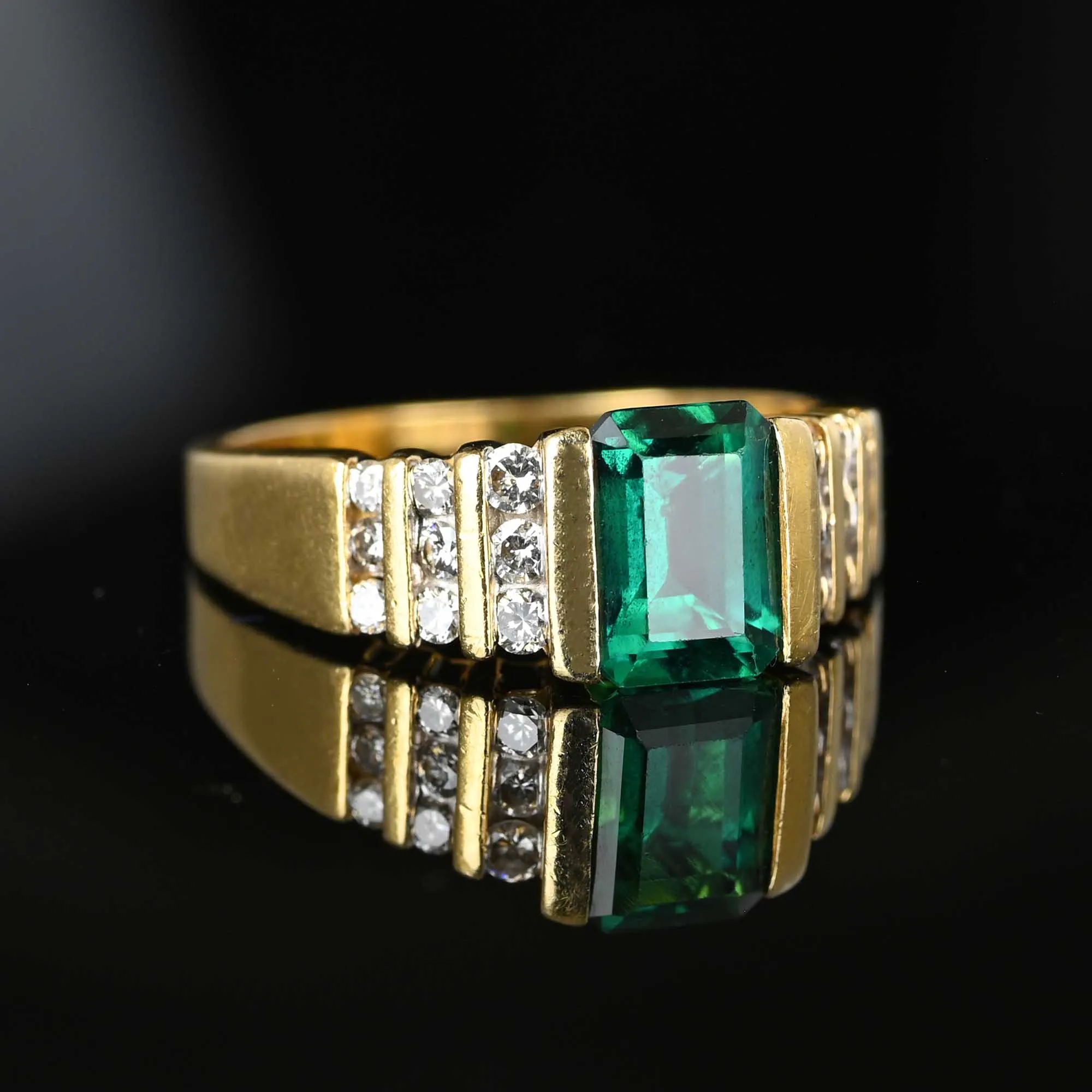 Fine 14K Gold Diamond Step Cut Emerald Ring