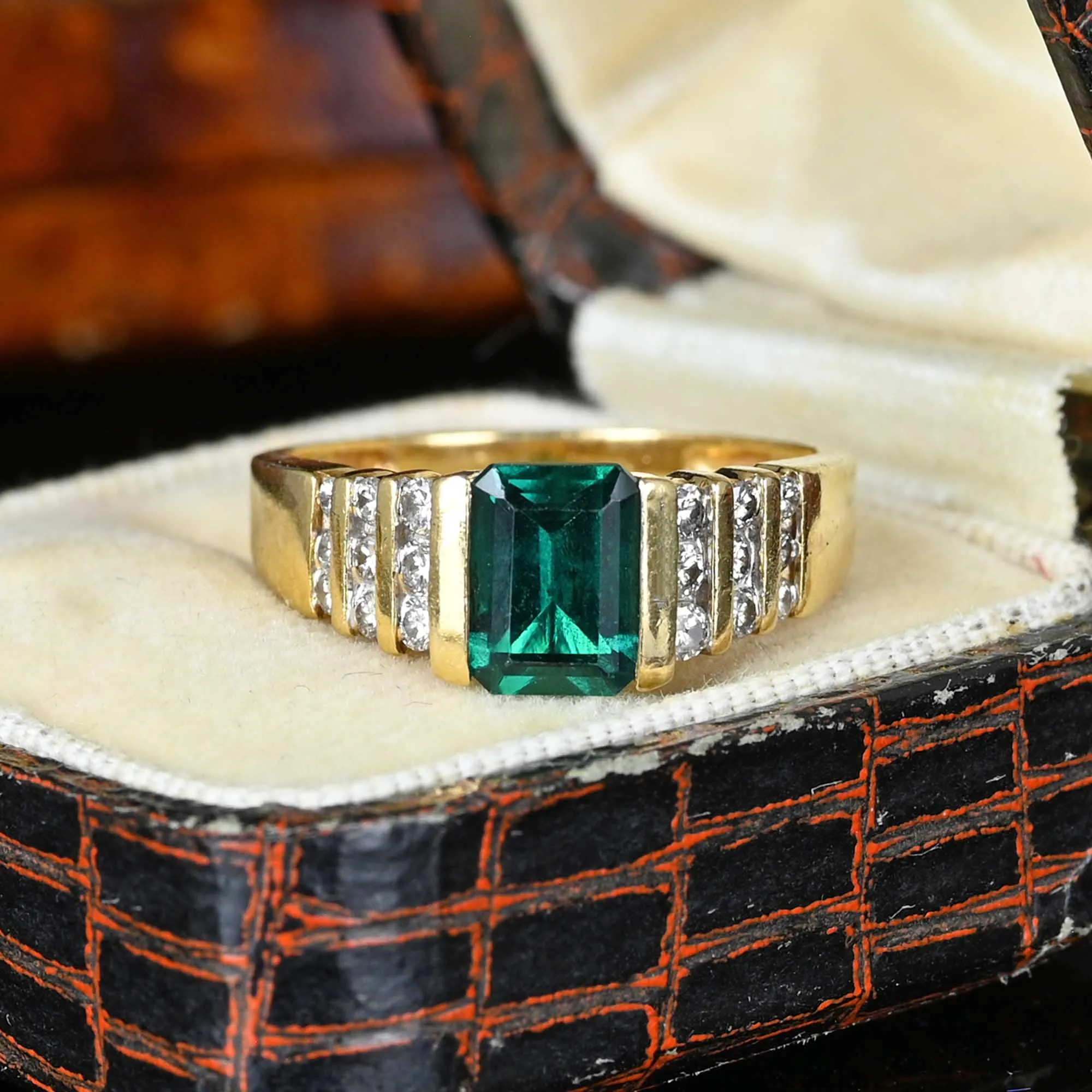 Fine 14K Gold Diamond Step Cut Emerald Ring