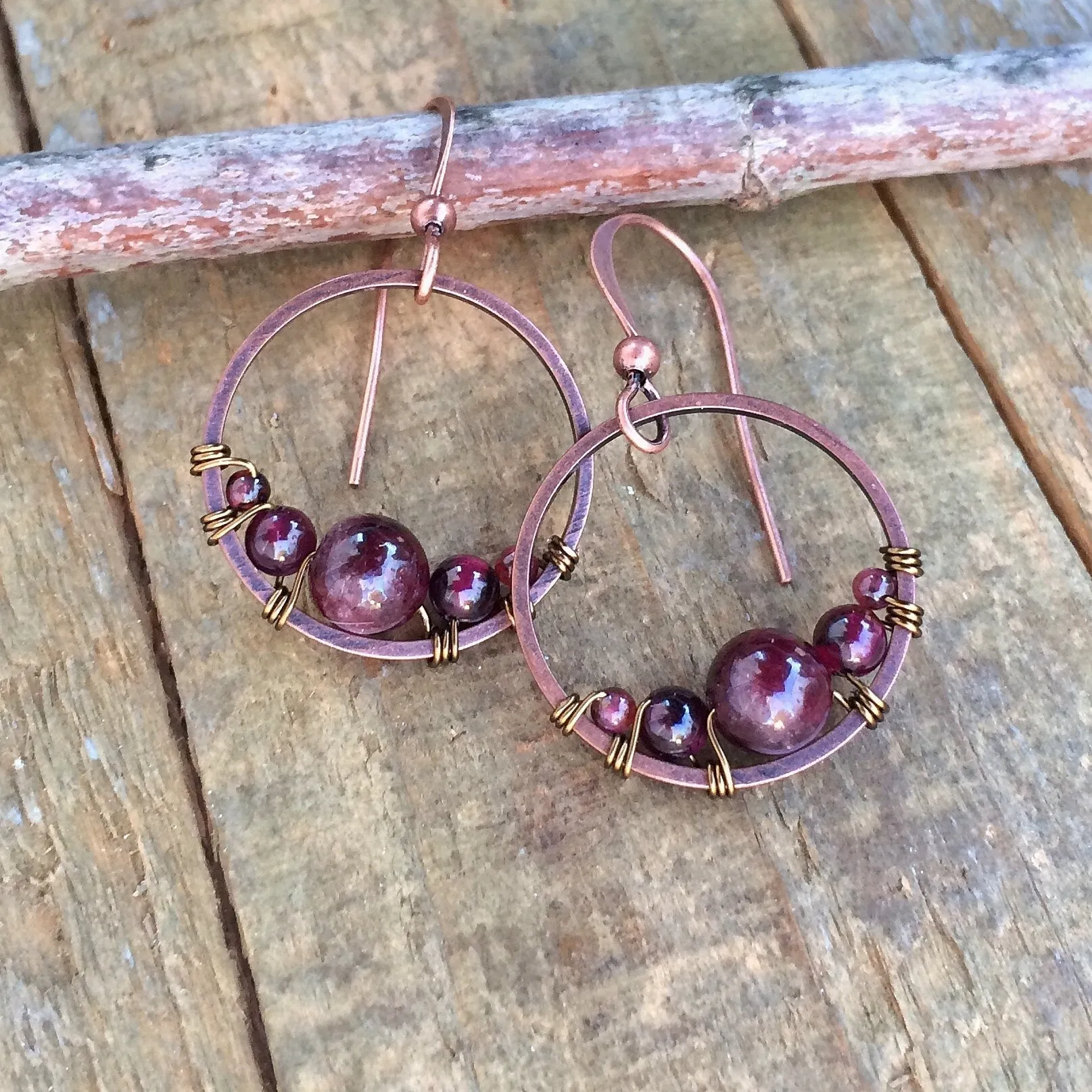 Garnet Earrings, Copper Hoop Earrings, Birthstone Jewelry, Red Stone Earrings, Minimalist Hoop Earrings, Copper Earrings