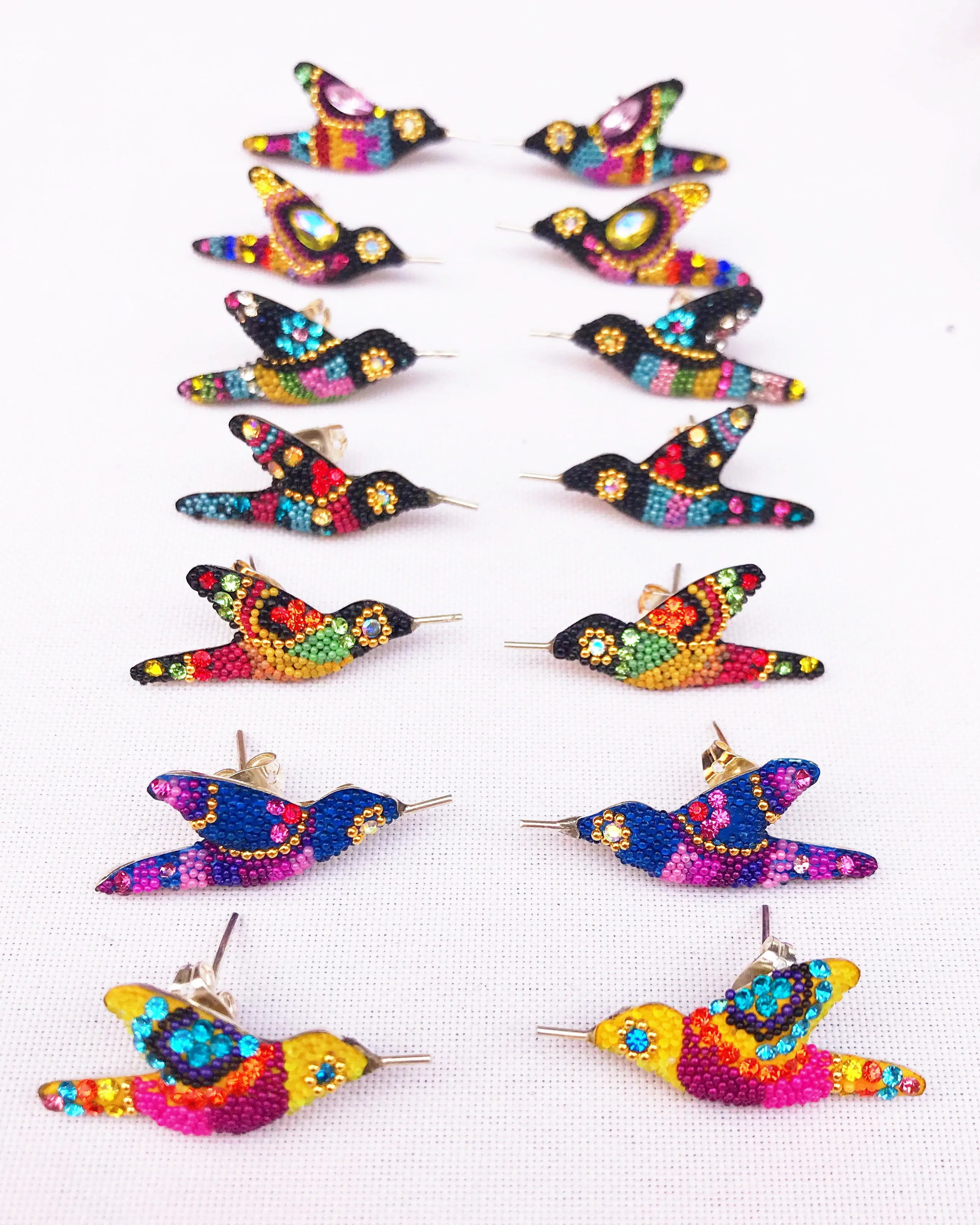 HUMMINGBIRD EARRINGS / YELLOW W MUTLI-COLORS