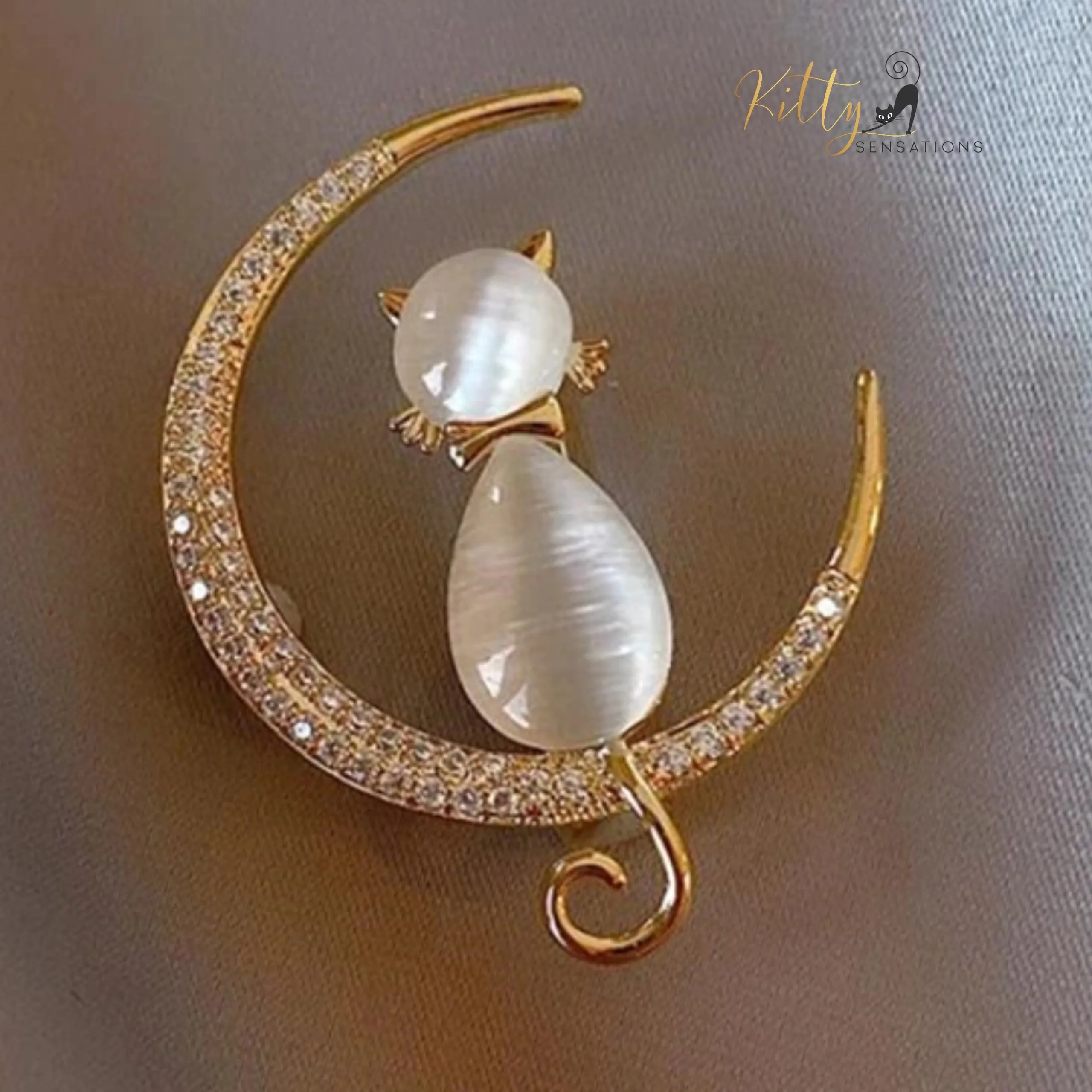 Moon Kitty Brooch in Natural Opal and Cubic Zirconia