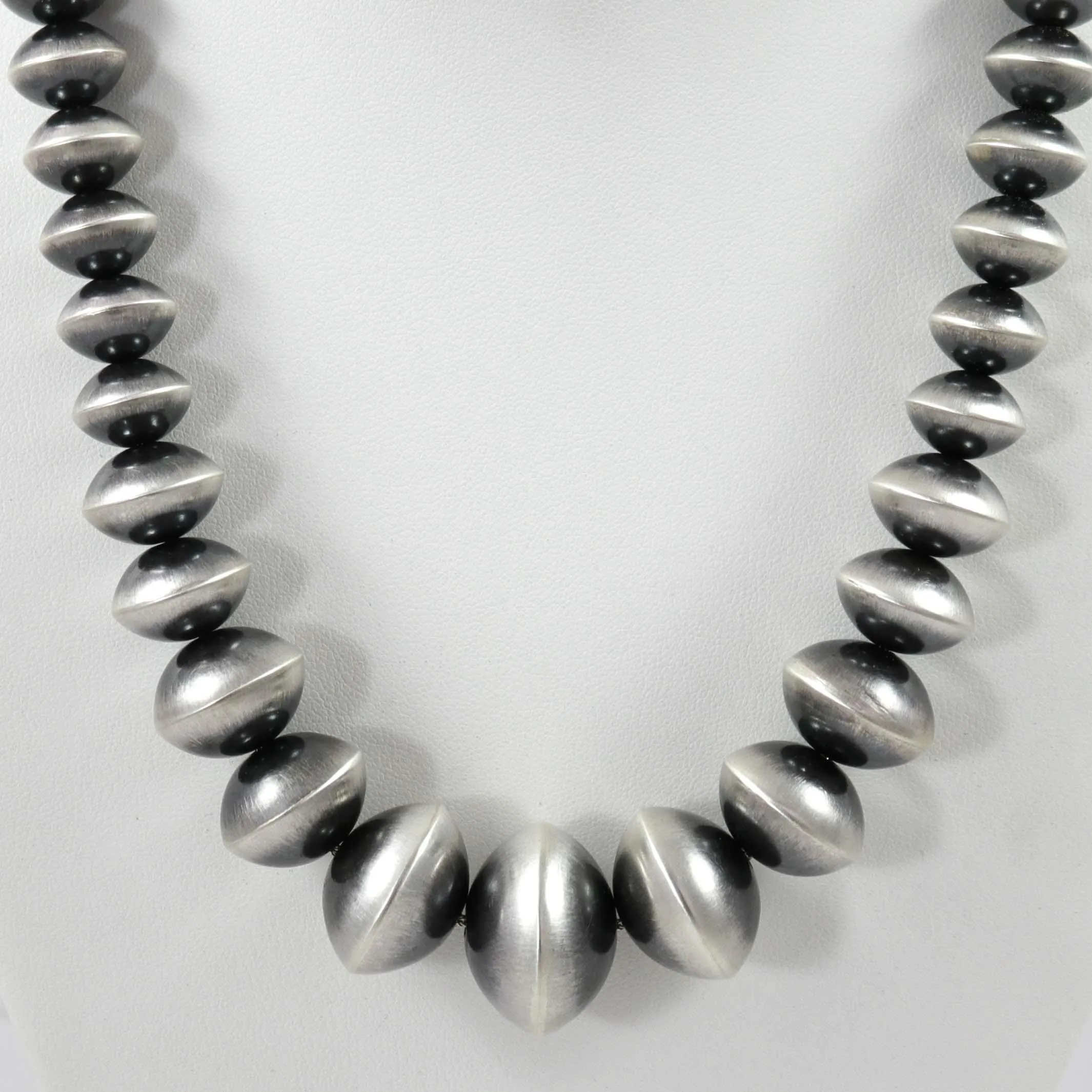 Navajo Pearl Necklace