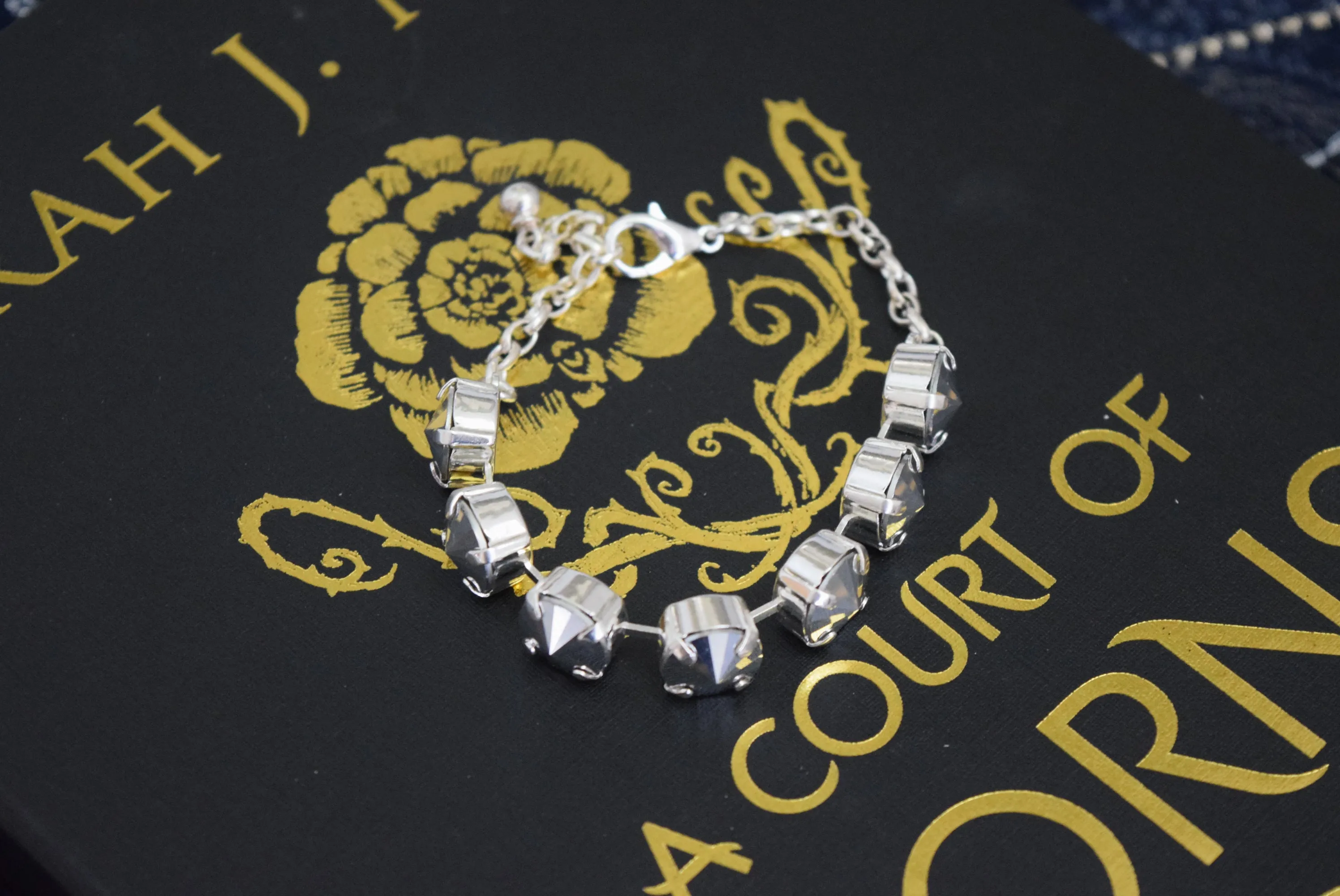 Nesta's Silver Flames Bracelet - Officially Licensed ACOTAR Jewelry