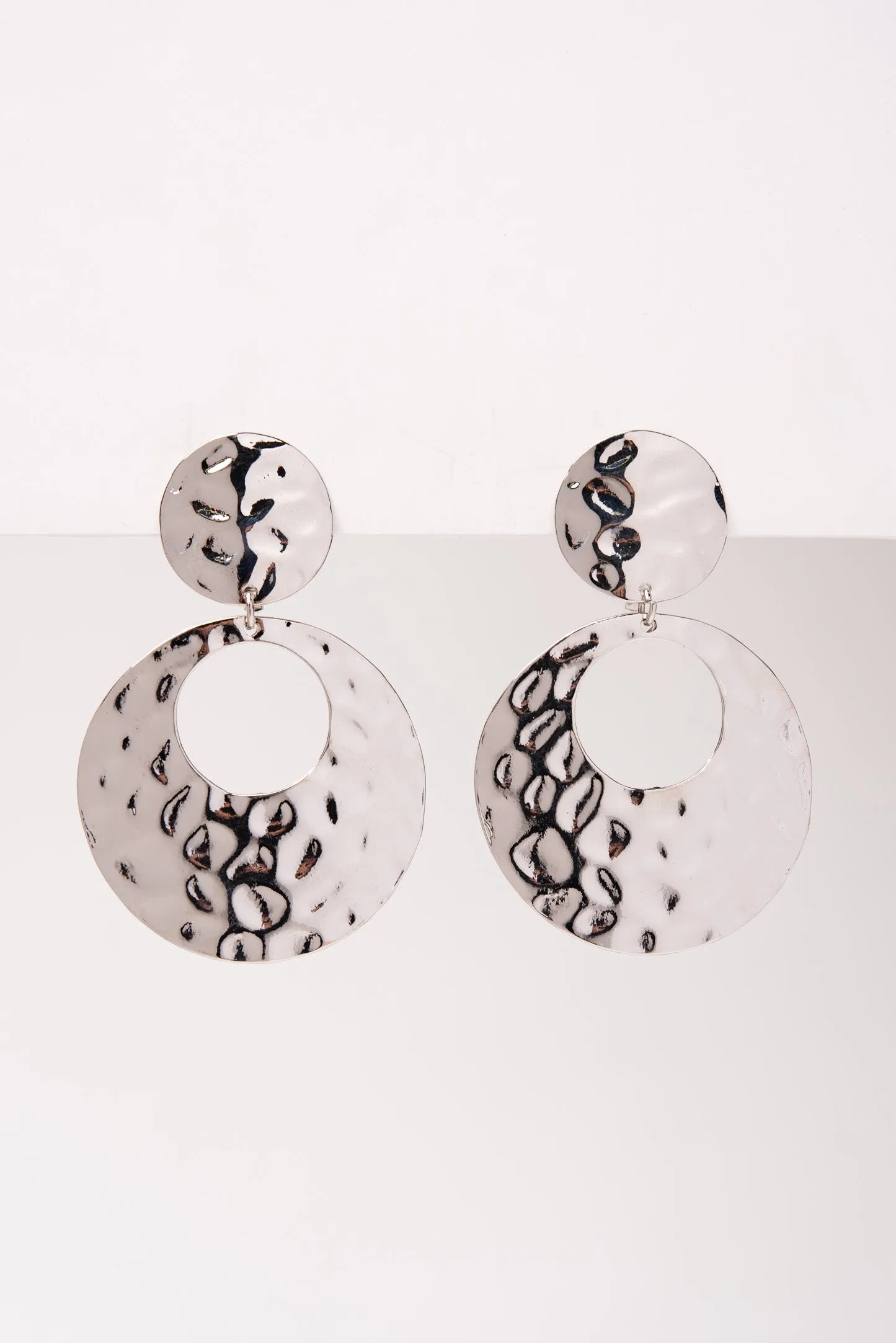 Nova Hammered Open Circle Clip-On Earrings