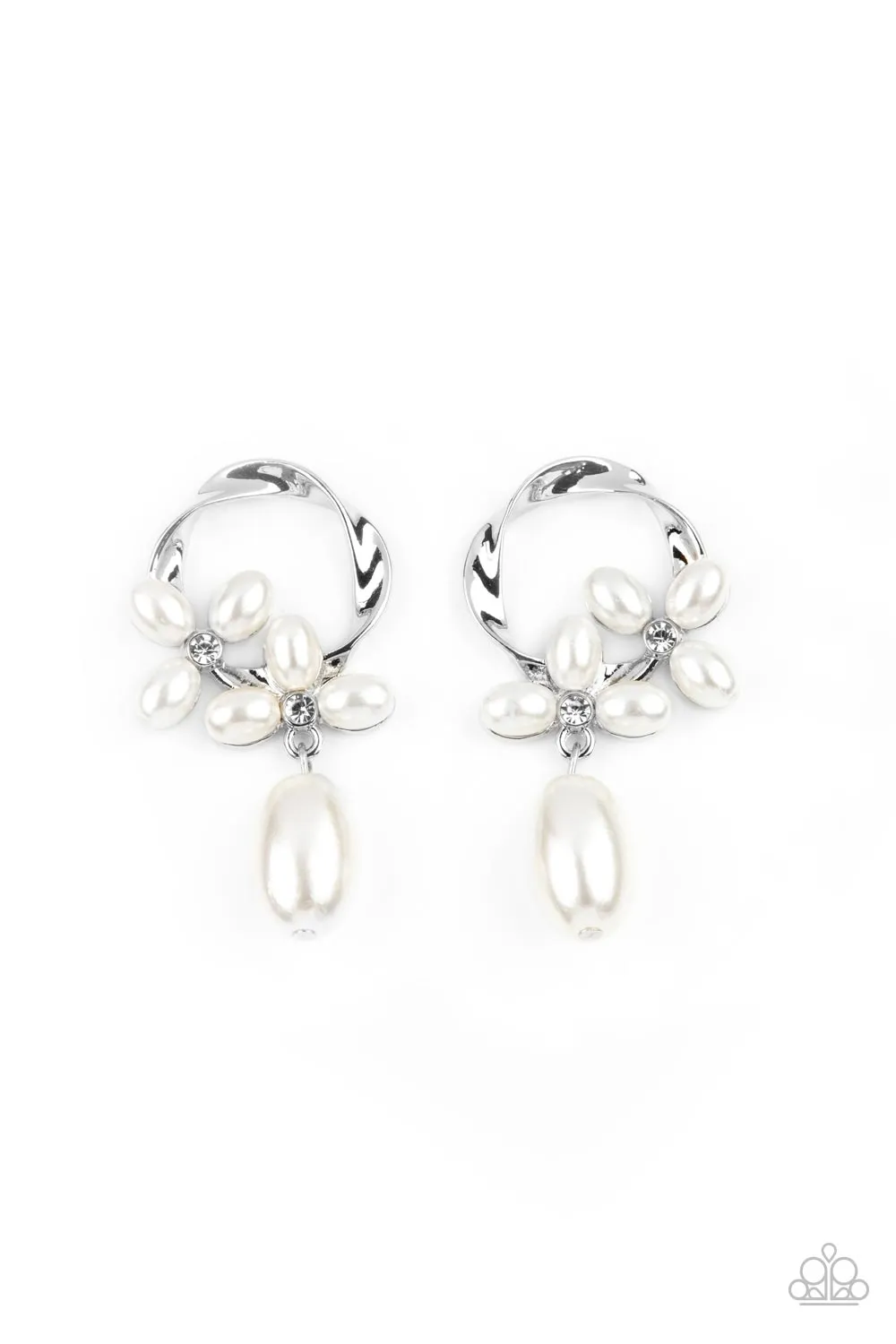 Paparazzi Earring ~ Elegant Expo - White Oval Pearl Studs Earring