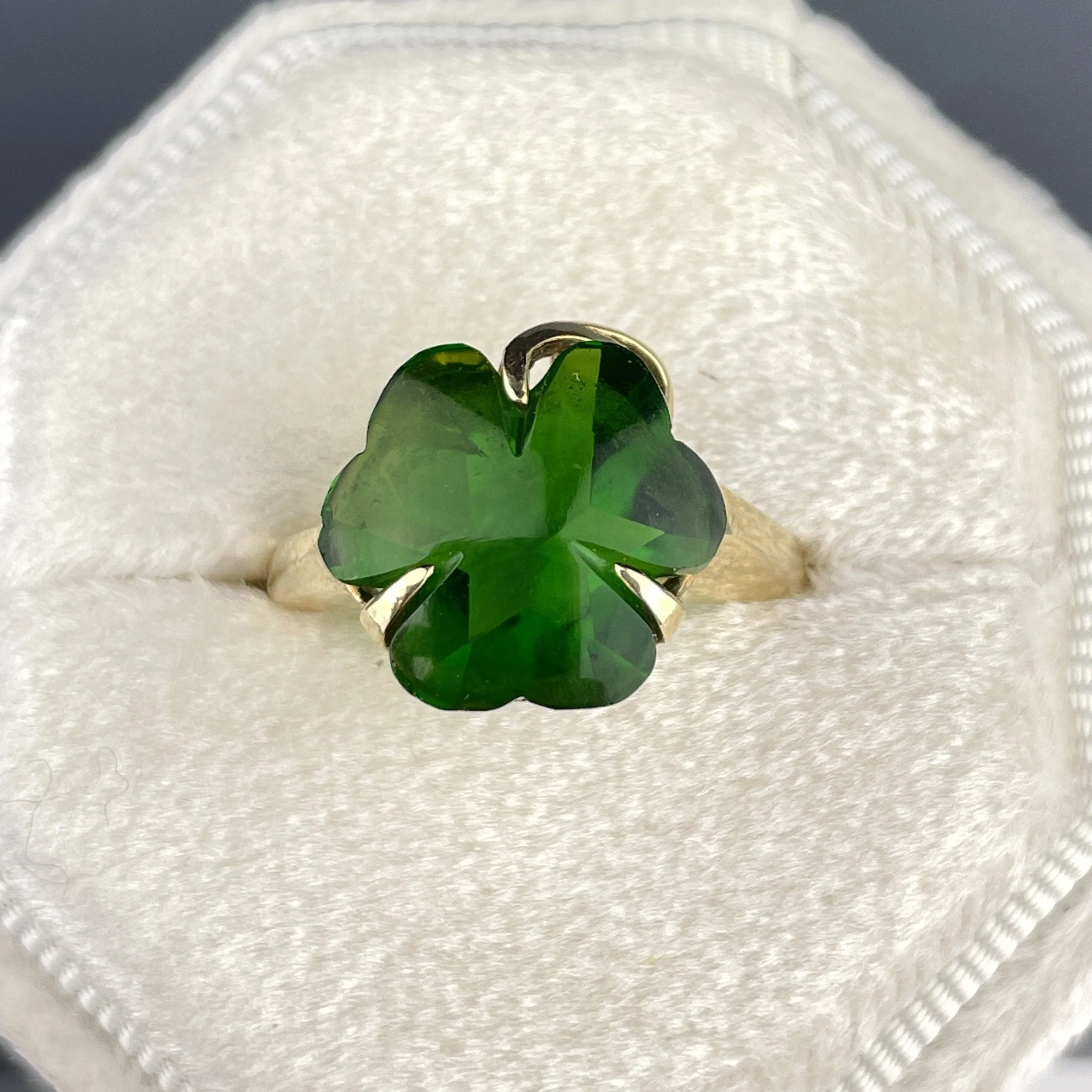 Vintage 10K Gold Green Four Leaf Clover Ring, Sz 6.5