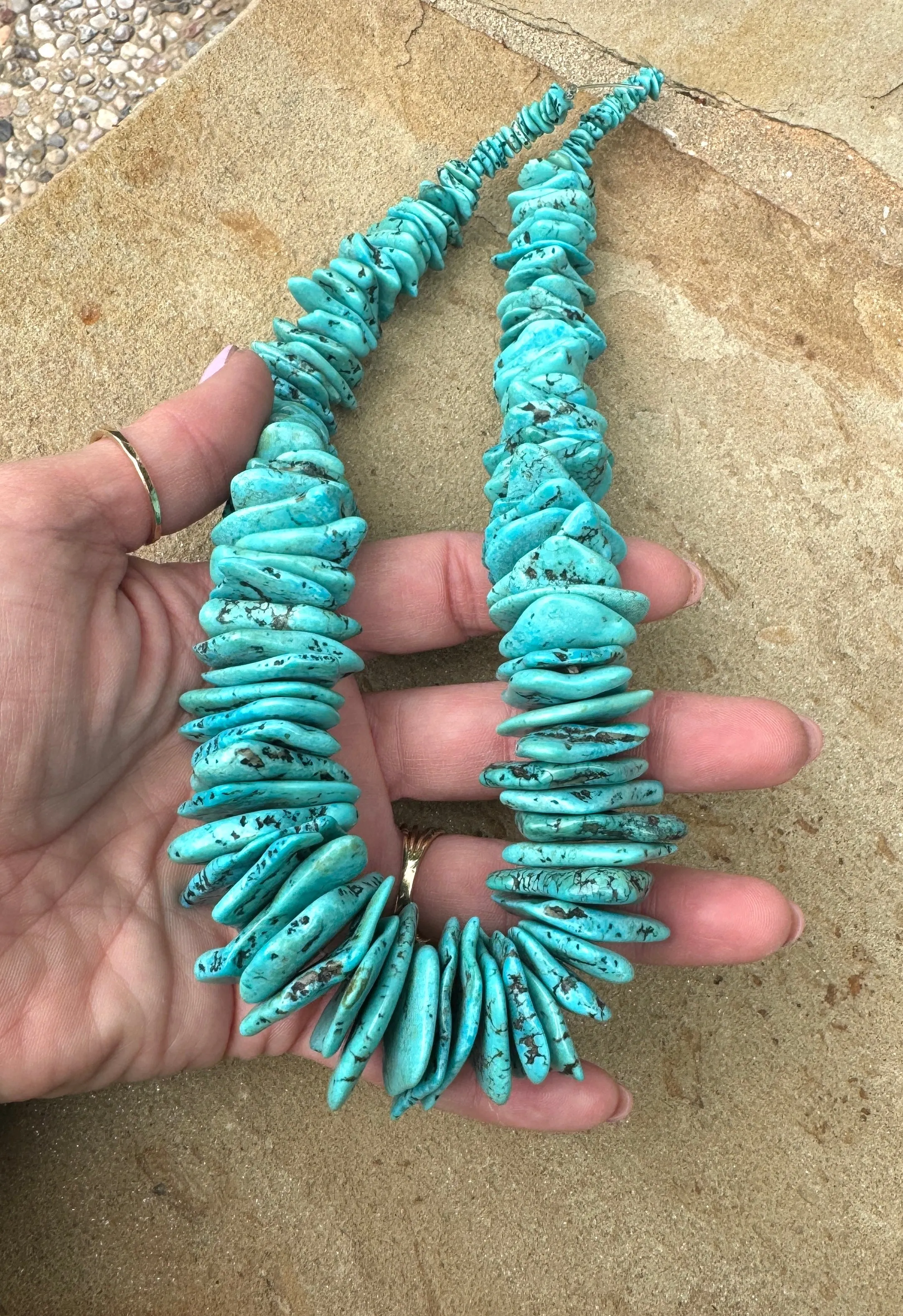 Vintage Blue Kingman Turquoise (AZ) HUGE Graduated Stacked Flat Bead Strand 18.5"