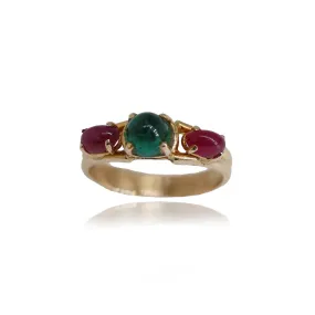 Vintage Emerald Sugarloaf and Ruby Cabochon Ring in 14 karat